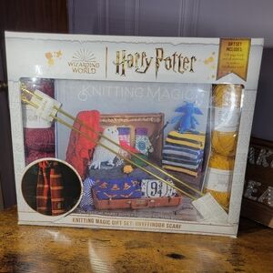 Harry Potter Knitting Magic Gift Set